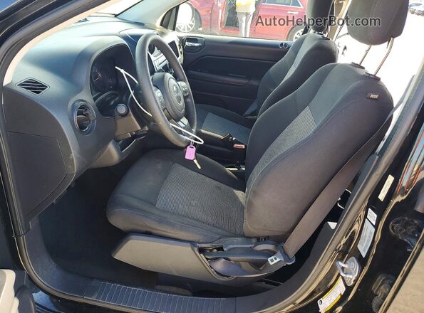 1C4NJCBA0GD811956 2016 JEEP COMPASS Black Front interior view