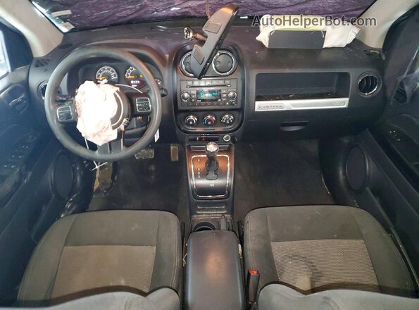 1C4NJCBA1HD146521 2017 JEEP COMPASS Черный Вид панели приборов