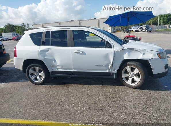 1C4NJCBA2GD641308 2016 JEEP COMPASS White Вид спереду