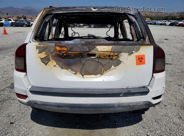 1C4NJCBA2GD675720 2016 JEEP COMPASS White Հետևի տեսք