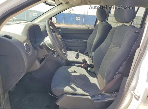1C4NJCBA4GD615597 2016 JEEP COMPASS White Սալոնի դիմացի տեսք