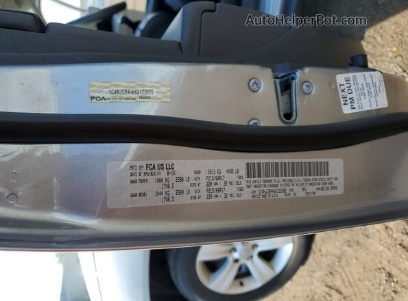 1C4NJCBA4HD123282 2017 JEEP COMPASS Silver Widok naklejki z numerem VIN