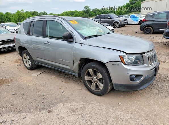 1C4NJCBA5GD812360 2016 JEEP COMPASS Silver Front right