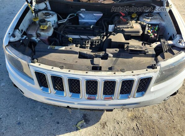 1C4NJCBA6HD123137 2017 JEEP COMPASS White Widok komory silnika