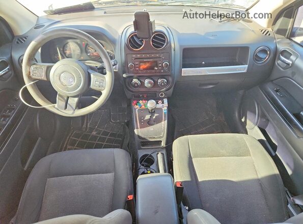 1C4NJCBA6HD123137 2017 JEEP COMPASS White Widok deski rozdzielczej