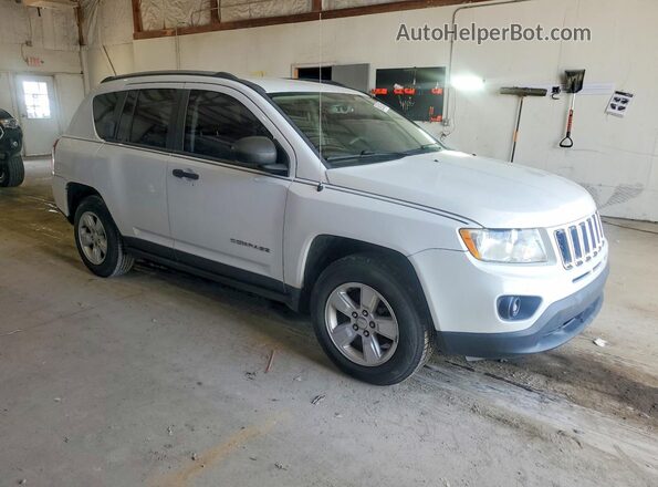 1C4NJCBA8HD136617 2017 JEEP COMPASS White Առջևի աջ