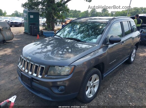 1C4NJCBAXGD620402 2016 JEEP COMPASS Gray Widok z przodu