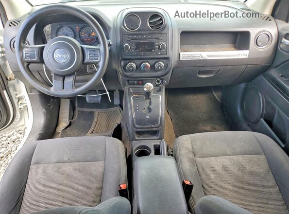 1C4NJCBB8GD506570 2016 JEEP COMPASS White წინა პანელის ხედი