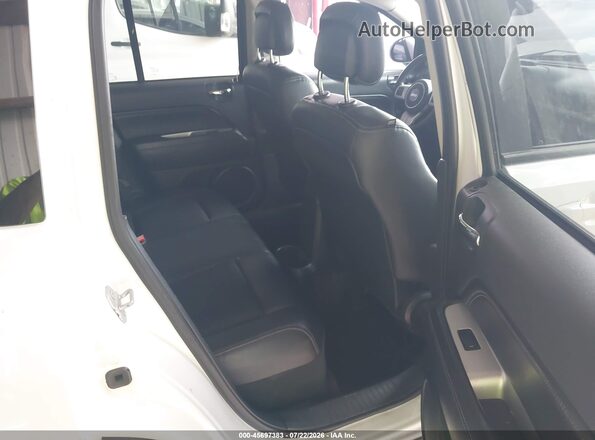 1C4NJCEA2GD590792 2016 JEEP COMPASS White VIN կոդի պիտակի տեսք