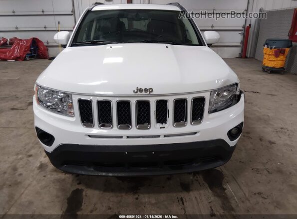 1C4NJCEA2GD760813 2016 JEEP COMPASS White Vista frontal