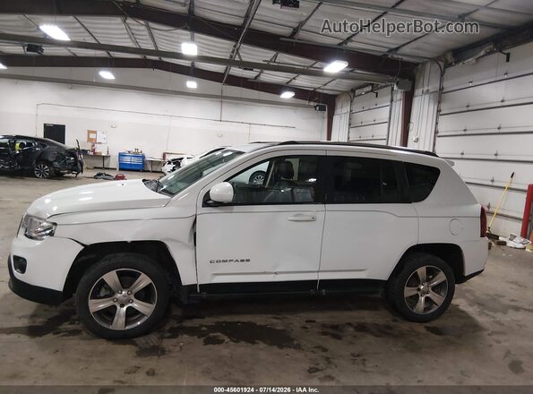 1C4NJCEA2GD760813 2016 JEEP COMPASS White Vista interior de 360 grados