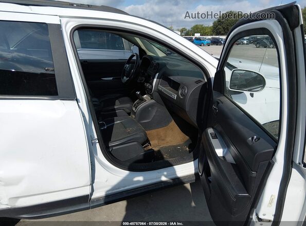 1C4NJCEA3HD116044 2017 JEEP COMPASS White Vista interior delantera