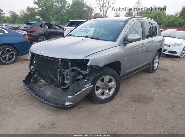 1C4NJCEA4HD206674 2017 JEEP COMPASS Серебряный Передняя левая четверть