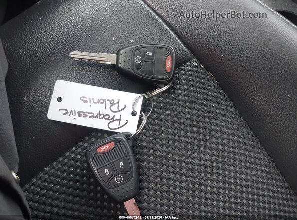 1C4NJCEA4HD206674 2017 JEEP COMPASS Серебряный Вид панели приборов