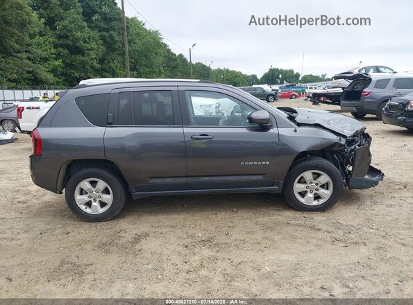 1C4NJCEA4HD213155 2017 JEEP COMPASS Gray Vista interior trasera