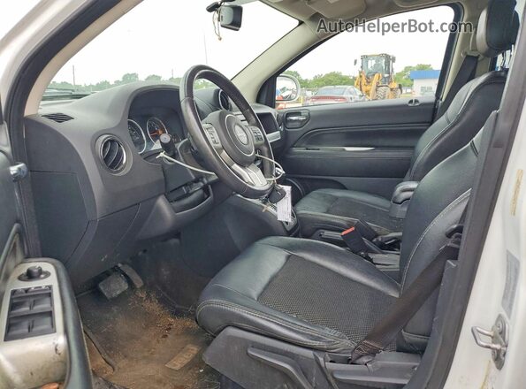 1C4NJCEA5HD151524 2017 JEEP COMPASS White Vista interior delantera