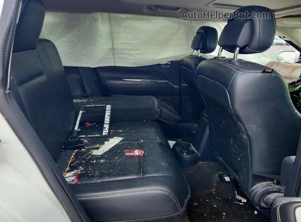 1C4NJCEA8GD752022 2016 JEEP COMPASS White Vista de los asientos traseros