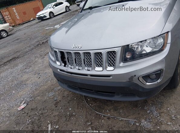 1C4NJCEAXHD118924 2017 JEEP COMPASS Silver Front view