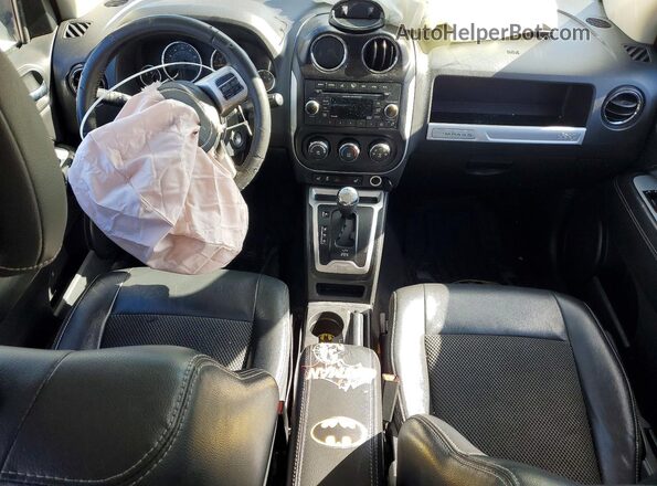 1C4NJCEB7HD198501 2017 JEEP COMPASS Серый Вид панели приборов