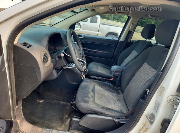 1C4NJDBB0GD626966 2016 JEEP COMPASS White Widok wnętrza z przodu