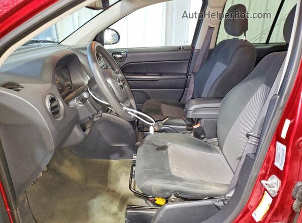 1C4NJDBB0HD154737 2017 JEEP COMPASS Maroon Вид салону спереду