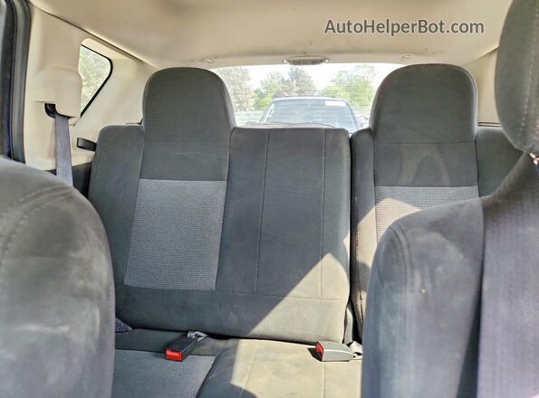 1C4NJDBB1GD506271 2016 JEEP COMPASS Blue Widok tylnych siedzeń