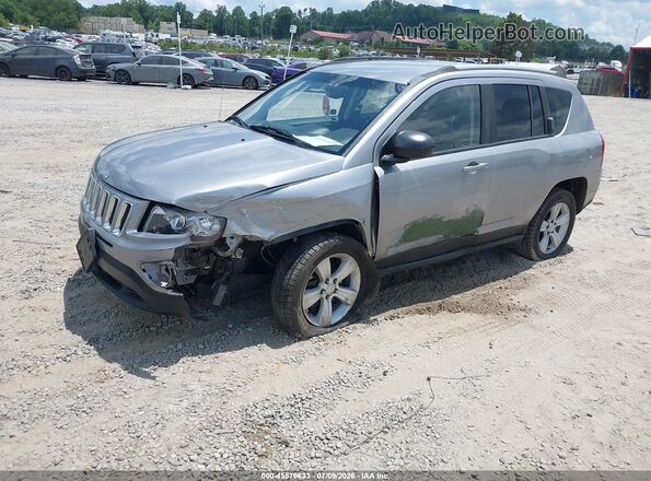 1C4NJDBB1GD571914 2016 JEEP COMPASS Silver წინა მარცხენა ხედი სამი მეოთხედიდან