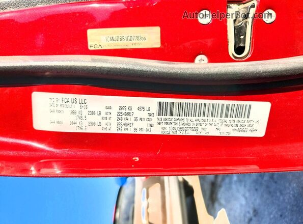 1C4NJDBB1GD778268 2016 JEEP COMPASS Red VIN კოდის სტიკერის ხედი