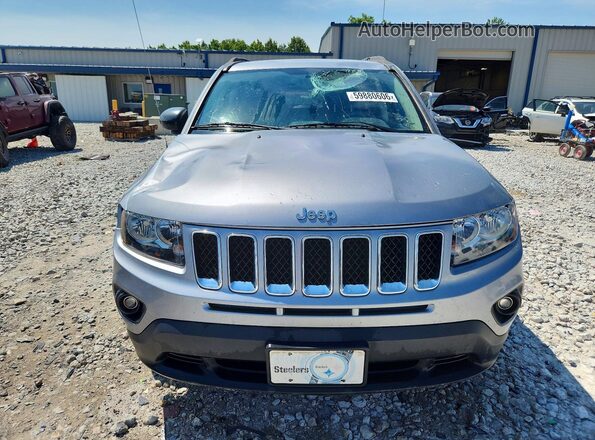 1C4NJDBB2GD556984 2016 JEEP COMPASS Silver Widok z przodu