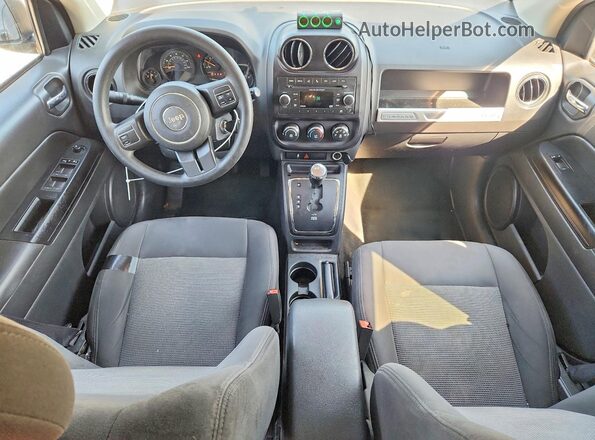 1C4NJDBB2GD780160 2016 JEEP COMPASS Gray Vista del salpicadero