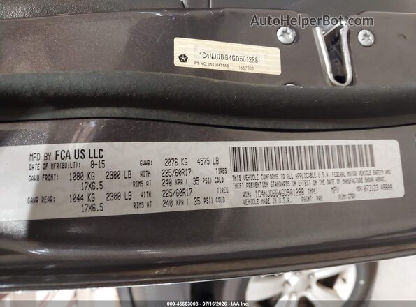 1C4NJDBB4GD501288 2016 JEEP COMPASS Gray Engine compartment view
