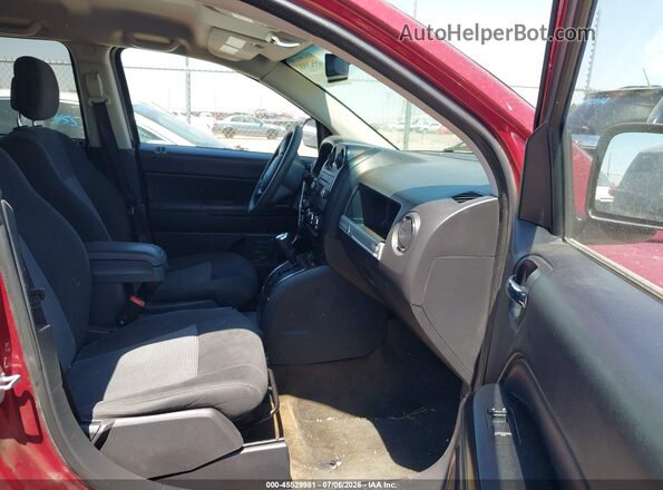 1C4NJDBB5GD571723 2016 JEEP COMPASS Maroon Widok wnętrza z przodu
