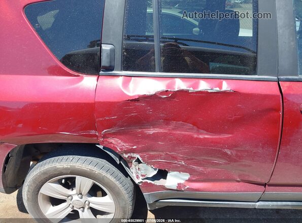 1C4NJDBB5GD571723 2016 JEEP COMPASS Maroon Widok z przodu