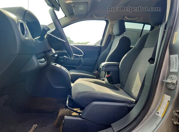 1C4NJDBB6GD626518 2016 JEEP COMPASS Silver Vista interior delantera