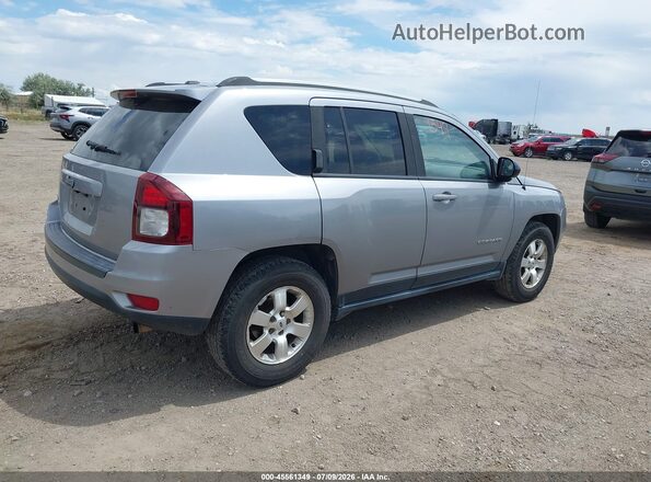 1C4NJDBB6GD646218 2016 JEEP COMPASS Silver Rear right