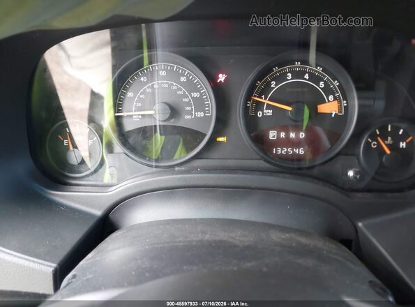 1C4NJDBB8HD144182 2017 JEEP COMPASS Gray Widok tylnych siedzeń