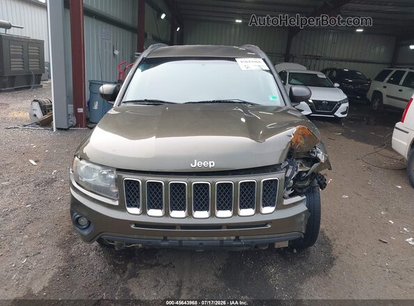 1C4NJDBB9GD509970 2016 JEEP COMPASS Green Widok wnętrza z tyłu