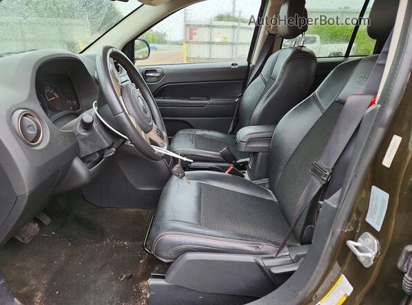 1C4NJDBB9HD101678 2017 JEEP COMPASS Green წინა სალონის ხედი