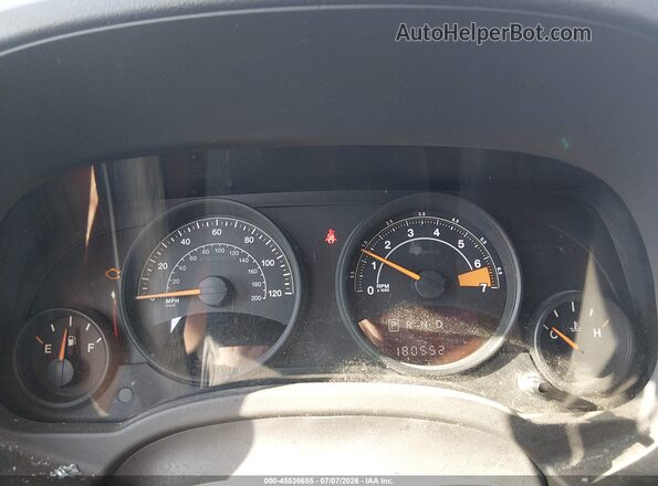 1C4NJDBBXGD520203 2016 JEEP COMPASS Maroon Вид задніх сидінь