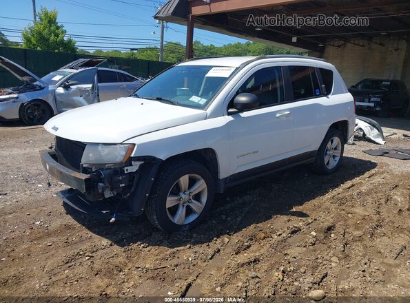 1C4NJDEB0GD759254 2016 JEEP COMPASS White Przód lewy