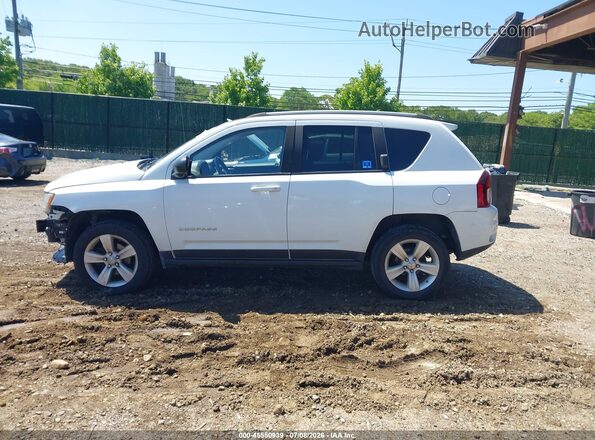 1C4NJDEB0GD759254 2016 JEEP COMPASS White 