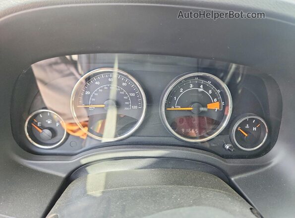 1C4NJDEB1GD597618 2016 JEEP COMPASS Silver ხელსაწყოთა პანელის ხედი