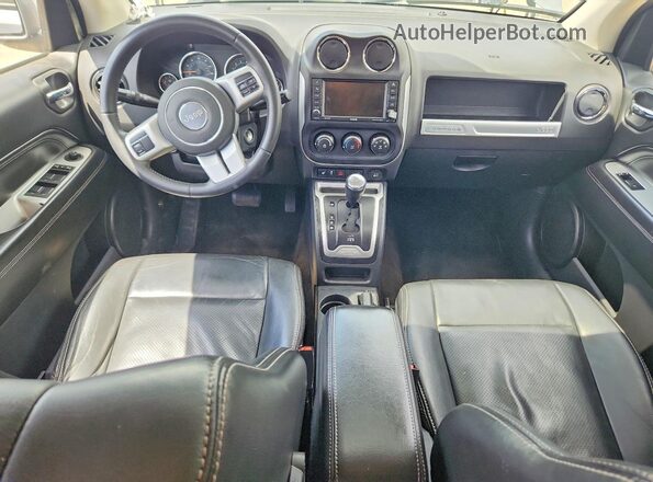 1C4NJDEB1GD597618 2016 JEEP COMPASS Silver წინა პანელის ხედი