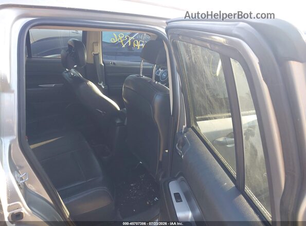 1C4NJDEB3GD681181 2016 JEEP COMPASS Silver Widok naklejki z numerem VIN