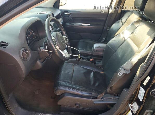 1C4NJDEB3HD100408 2017 JEEP COMPASS Черный Вид салона спереди