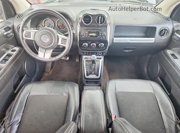 1C4NJDEB5HD210277 2017 JEEP COMPASS Gray ხელსაწყოთა პანელის ხედი