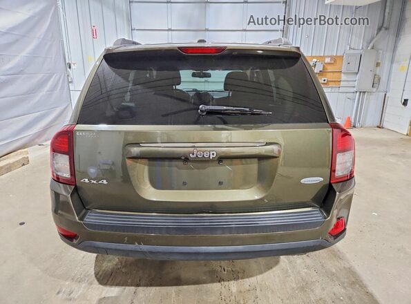 1C4NJDEB6GD545661 2016 JEEP COMPASS Green Rear view