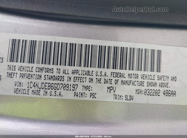 1C4NJDEB6GD709197 2016 JEEP COMPASS Silver Widok komory silnika