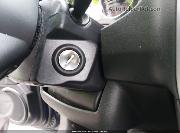 1C4NJDEBXGD585757 2016 JEEP COMPASS Blue Vista del salpicadero