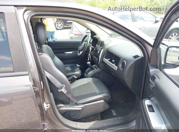 1C4NJDEBXGD650879 2016 JEEP COMPASS Gray Vista interior delantera
